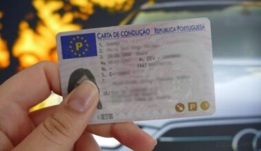 Há uma novidade com as cartas de condução portuguesas e brasileiras
