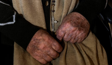 “Comer, dormir, rezar”. Como se vive após os 100 anos em Portugal?