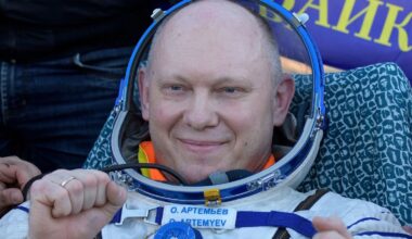 Cosmonauta afastado da Missão 12 da SpaceX por "violação de regras" (leia-se "espionagem")