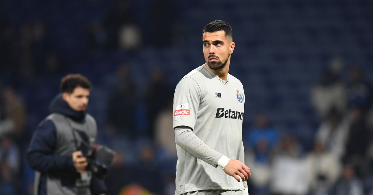 Diogo Costa chega a acordo com o FC Porto e vai renovar até 2030