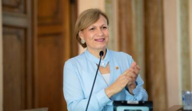 vereadora quer prioridade no atendimento a pacientes — Portal da Câmara Municipal de Curitiba