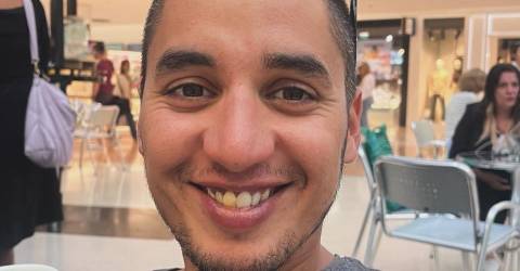 Jovem desaparecido estava a dormir no carro e já regressou a casa