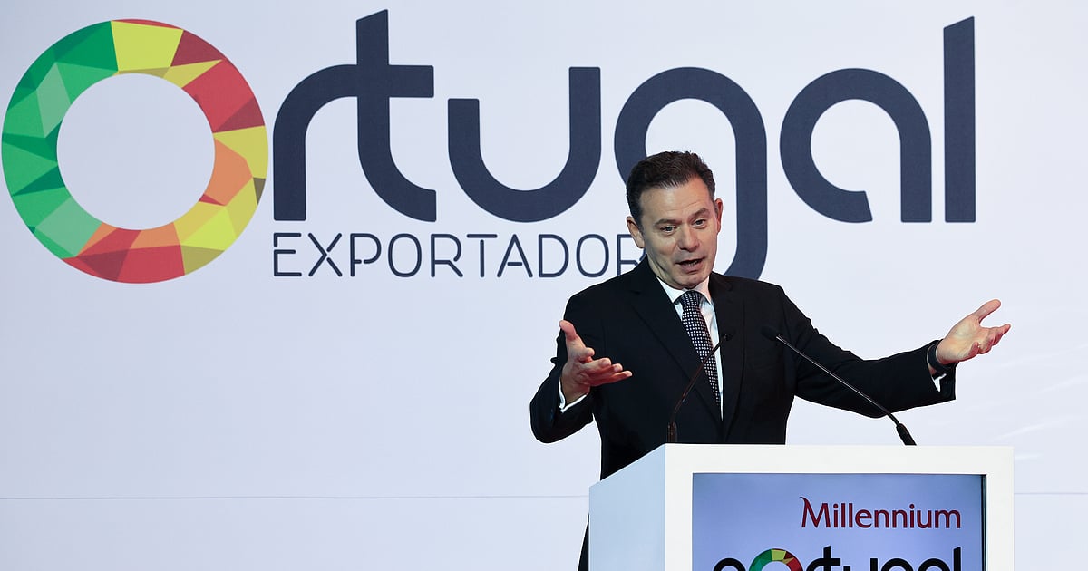 Montenegro alerta para necessidade urgente de mudanças na economia