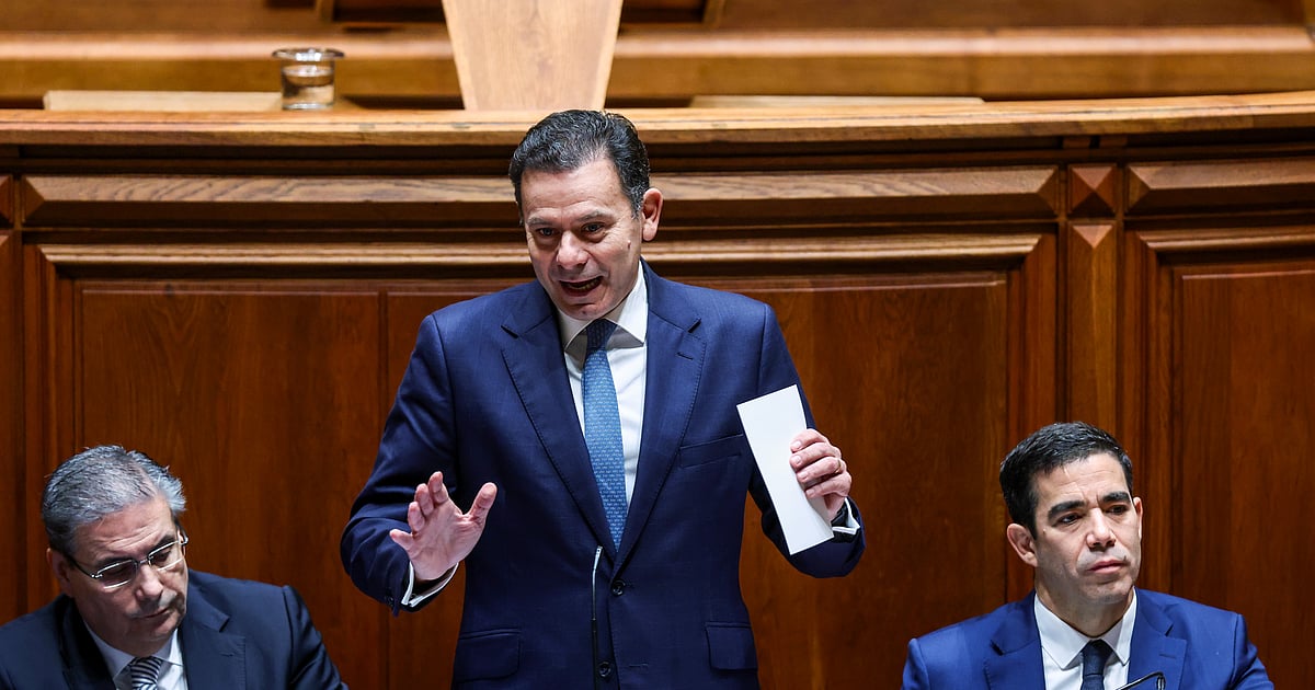 Primeiro-Ministro Luís Montenegro responde após Orçamento 2026