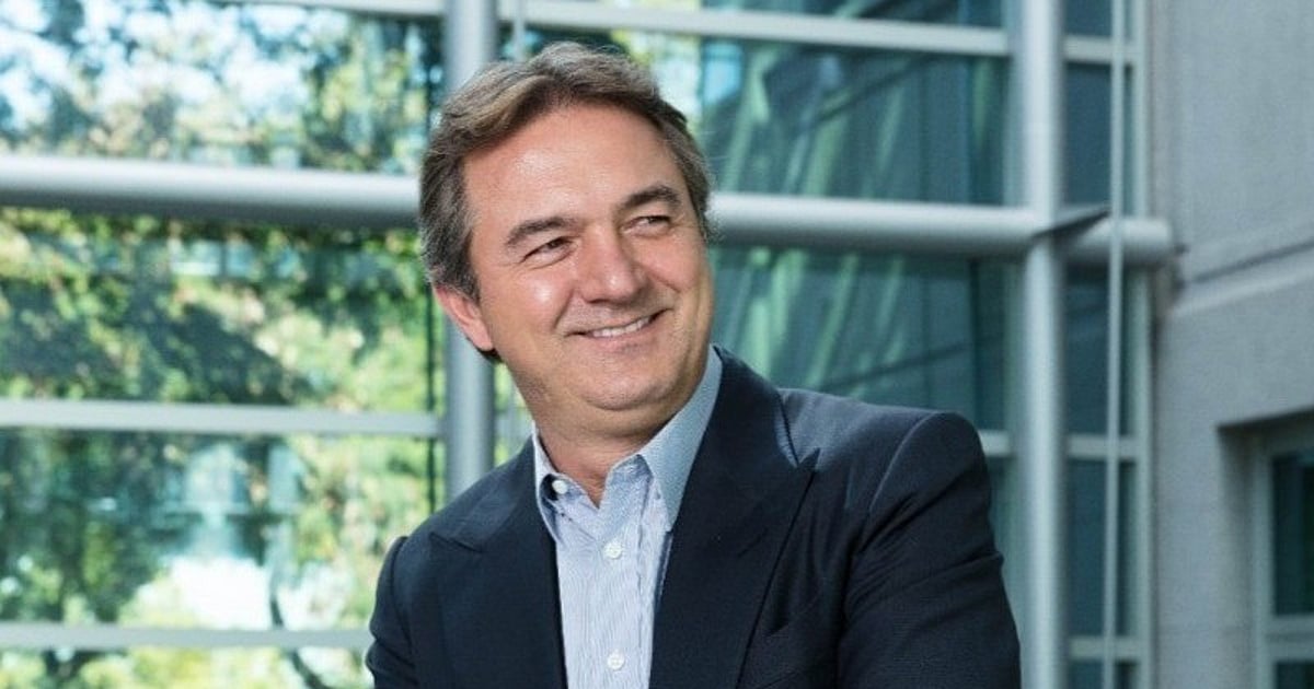 Quem é o brasileiro amigo de Trump que ergue e derruba os presidentes?