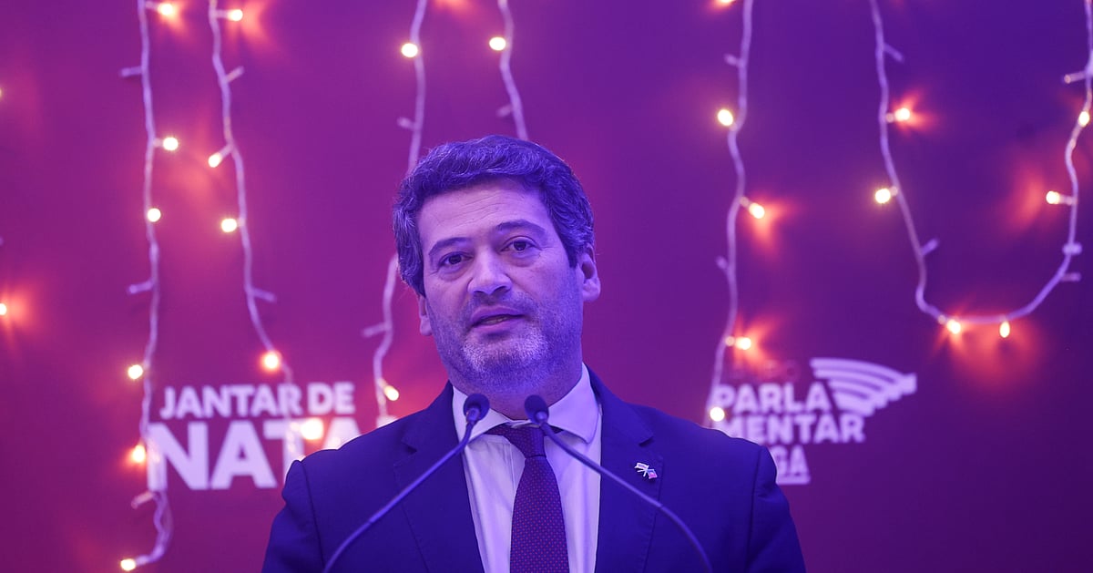 Ventura acusa Marques Mendes de estar condicionado