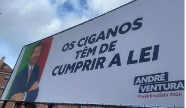 André Ventura assume autoria de cartazes e defende que ordenar retirada seria "precedente gravíssimo"