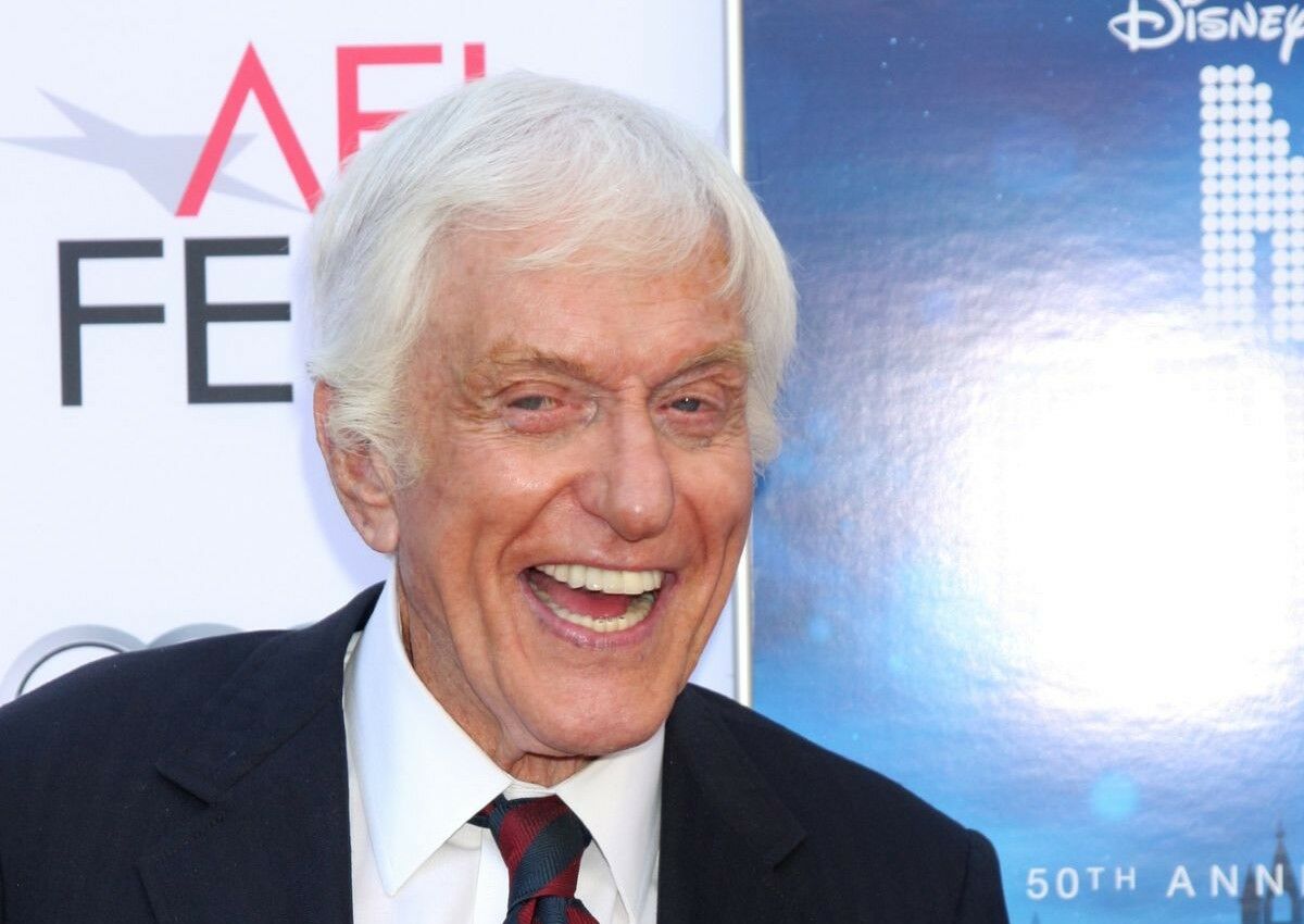 Dick Van Dyke atribui a sua longevidade à positividade - e a ciência dá-lhe razão