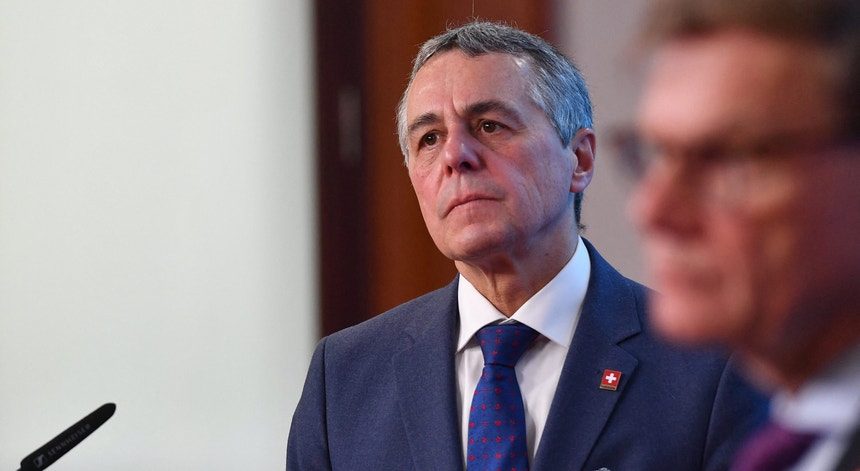 Ministro suíço dos Negócios Estrangeiros quer OSCE a monitorizar cessar-fogo entre Rússia e Ucrânia