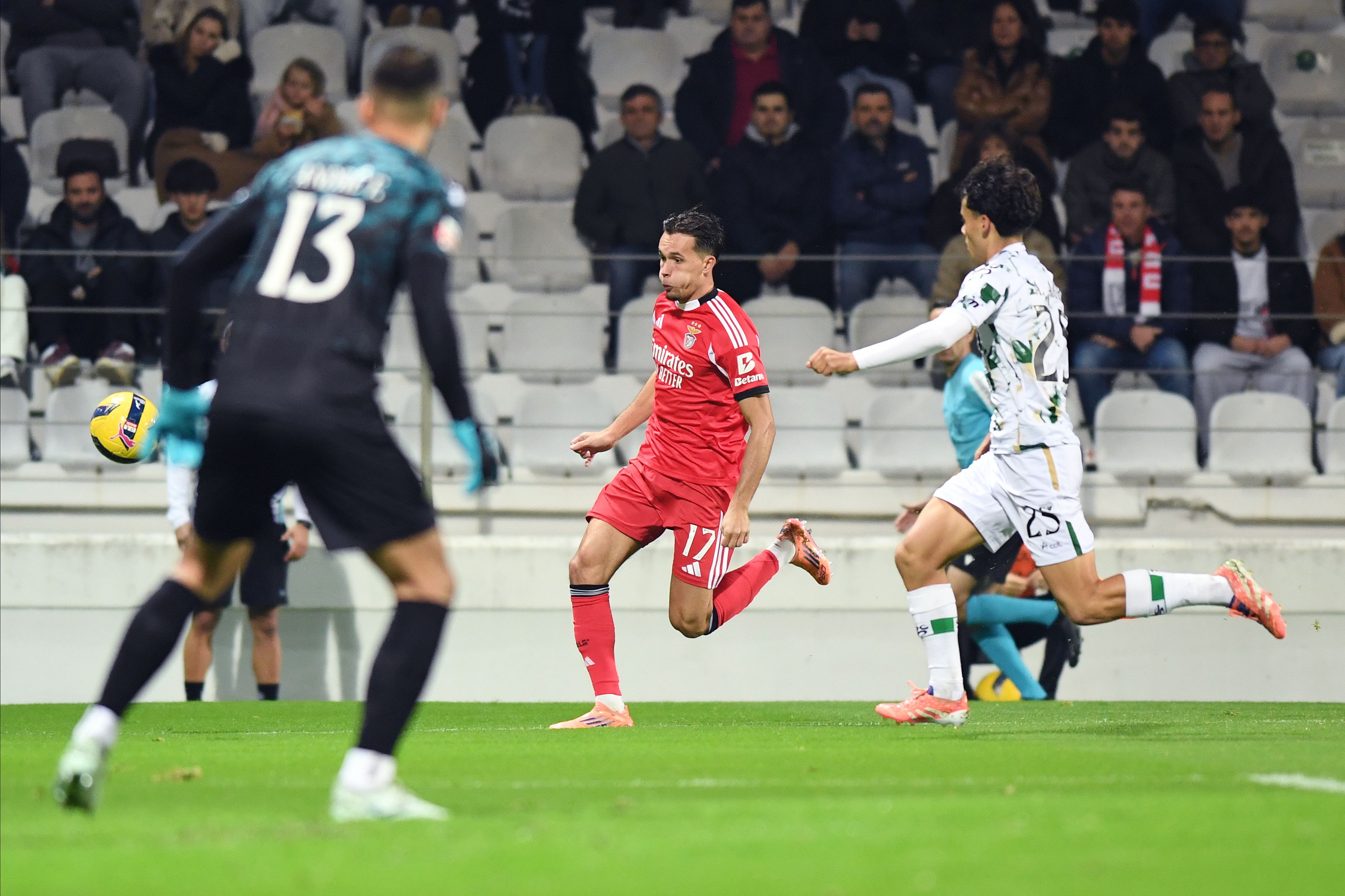 Dedic em ação frente ao Moreirense - Foto: Rogério Ferreira / Kapta+