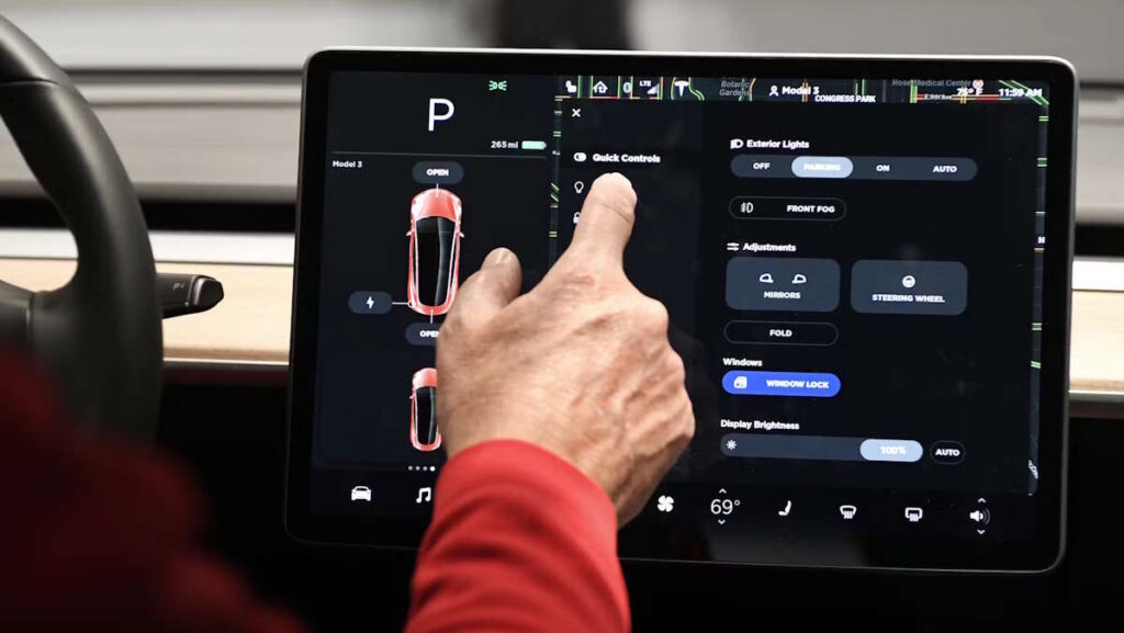 ecrãs táteis segurança condutores