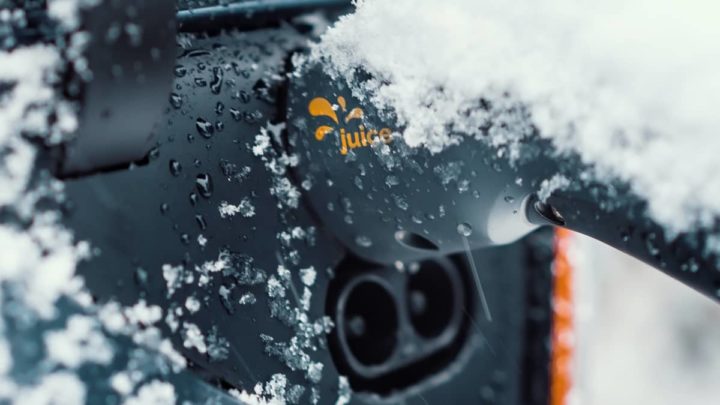 Carro elétrico no frio