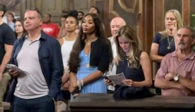 Naomi Campbell aparece em Ouro Preto, Minas Gerais