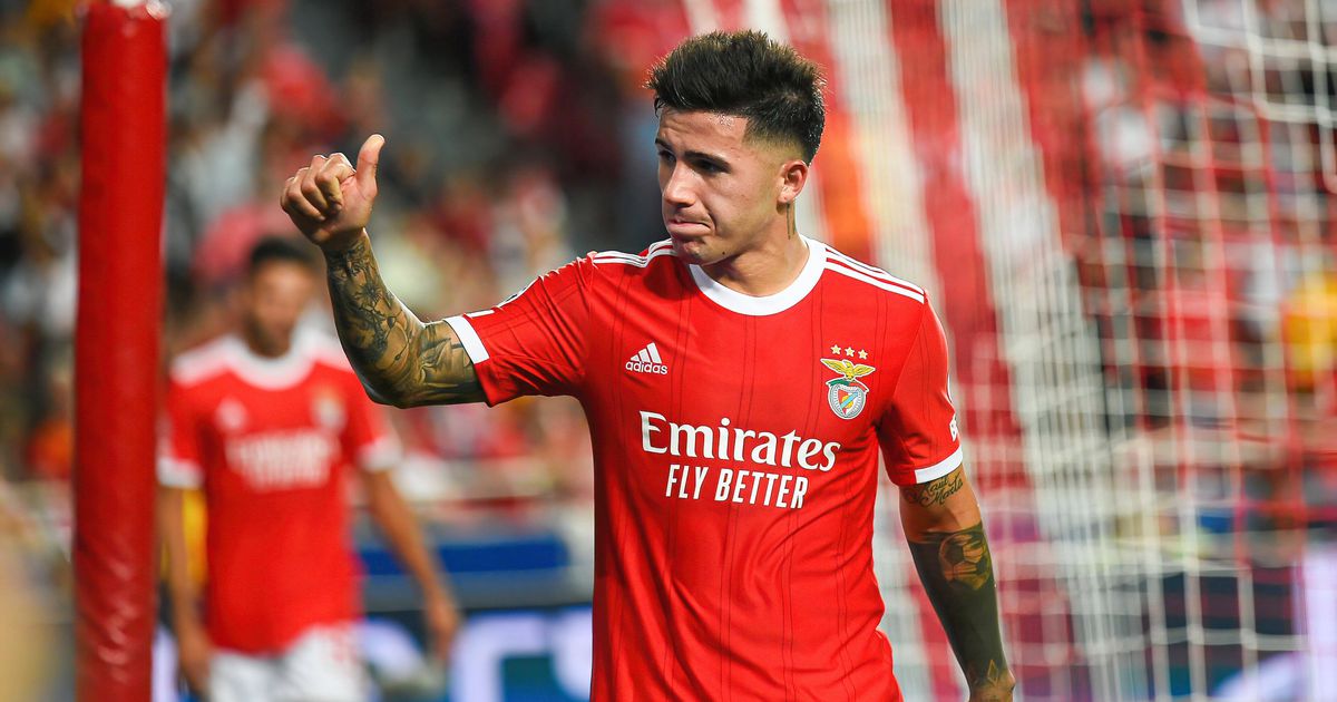 Enzo Fernández: «Pedi a Rui Costa para sair do Benfica e estou-lhe grato»