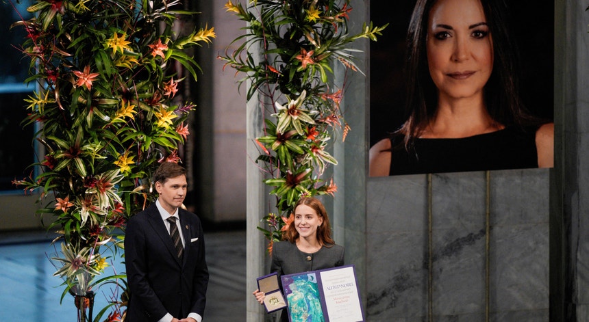 Nobel da Paz. Corina Machado denuncia "terrorismo de Estado" na Venezuela e apela à "luta pela liberdade"