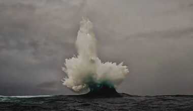 Vídeo apanha em flagrante "a onda mais louca do planeta"