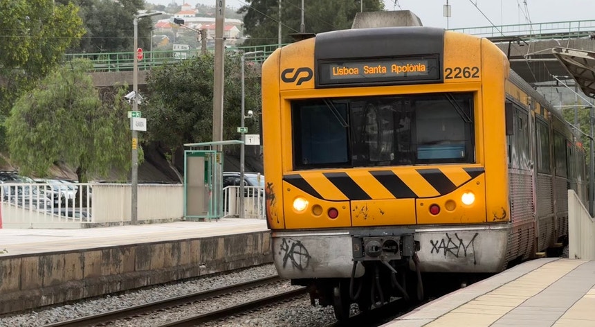 Greve geral a 11 de dezembro. Comboios, Carris e barcos com serviços mínimos e Metro excluído