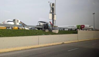 Aeroporto de Lisboa. GNR reforça PSP no controlo de fronteiras e Governo suspende sistema informático