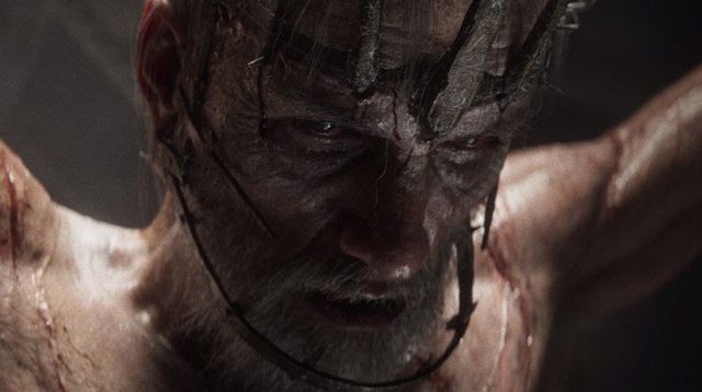 Fãs acham saber quem é o 'Homem em Chamas' do novo Divinity