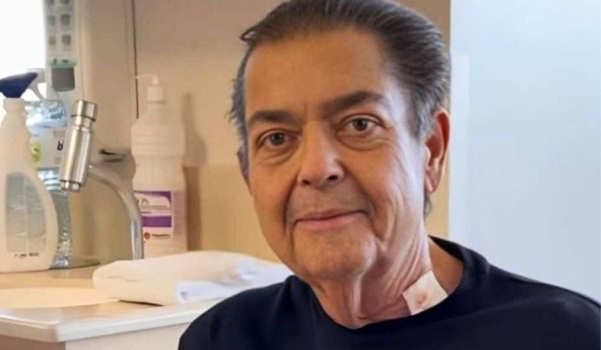 na foto aparece o apresentador Faustão no hospital se recuperando de um transplante de rim