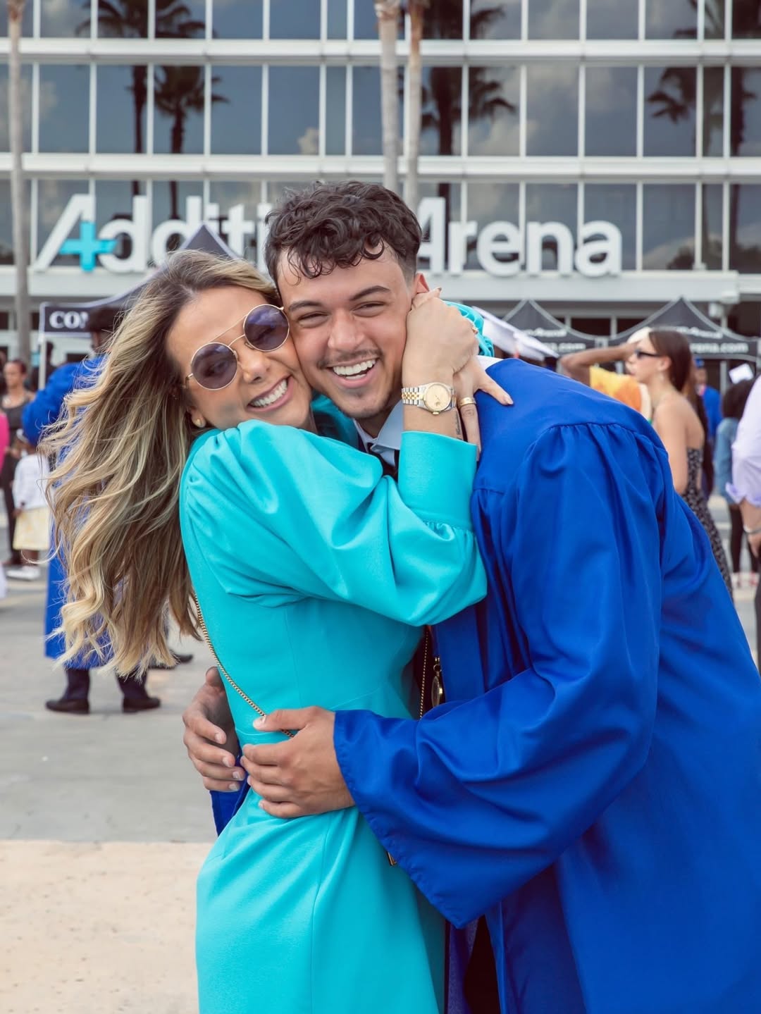 Carla Perez com o filho, Victor Alexandre - Foto: Reprodução / Instagram @carlaperez