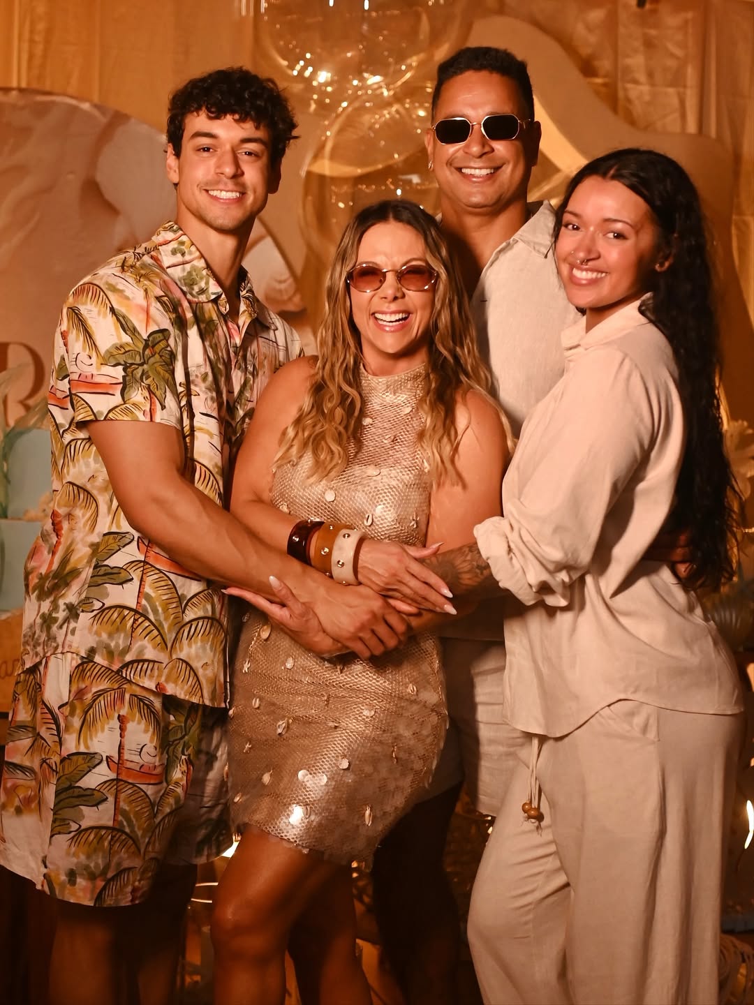 Carla Perez e Xanddy são pais de Victor Alexandre e Camilly Vitória - Foto: Reprodução / Instagram @carlaperez