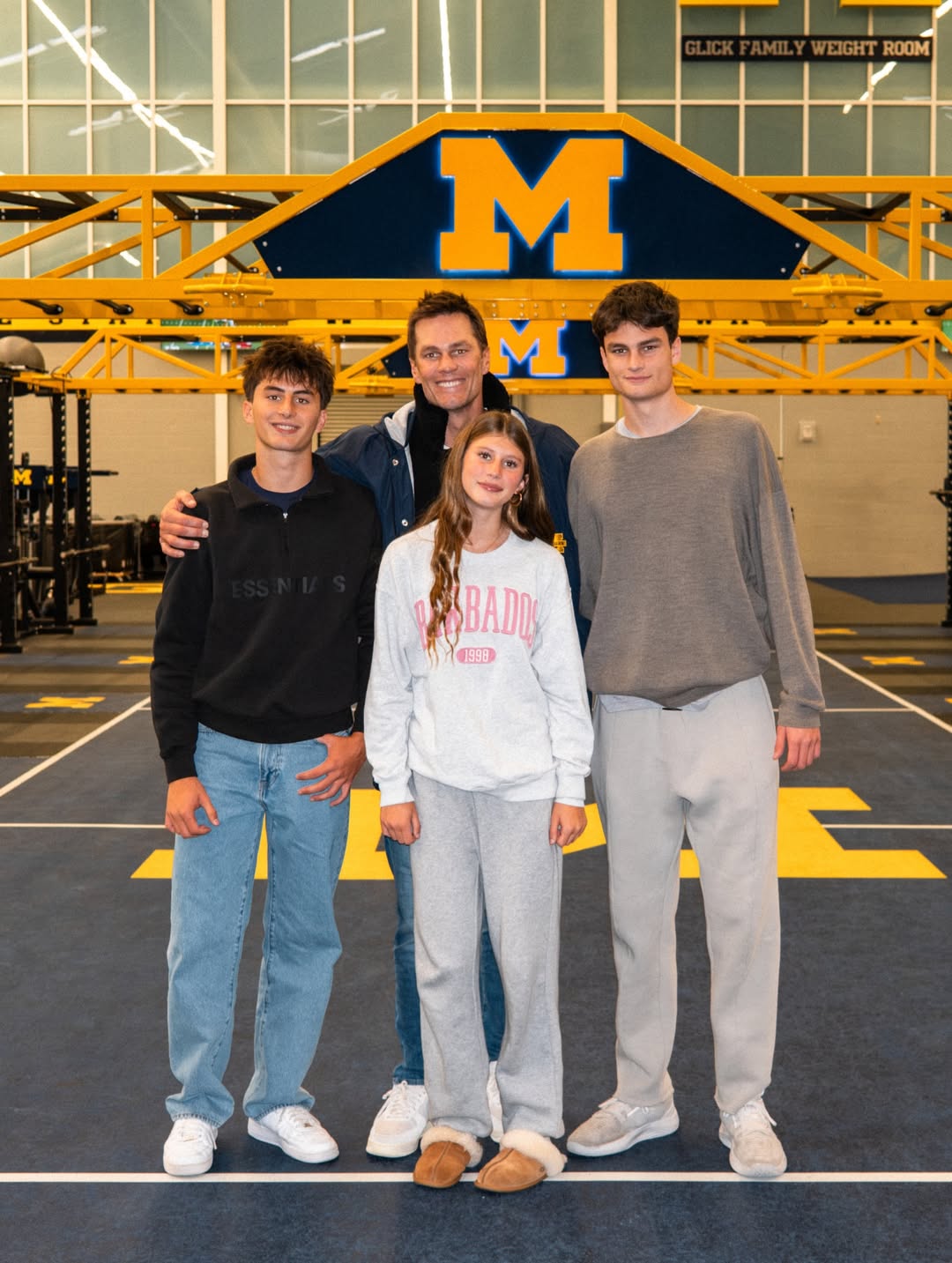 Tom Brady mostra fotos recentes de Vivian, sua filha com Gisele Bündchen - Foto: Reprodução / Instagram