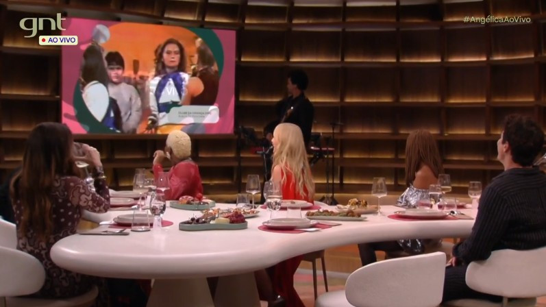 Angélica surpreende ao revelar passado com Giovanna Antonelli