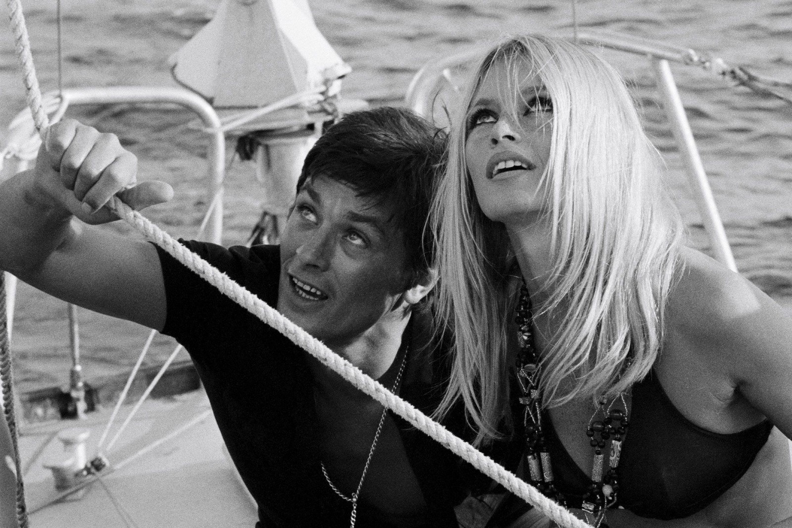 Alain Delon e Brigitte Bardot em 1968 — Foto: Reprodução/X