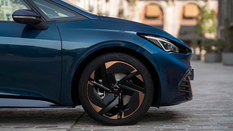 Cupra Born e BYD Sealion 7 à prova com frio