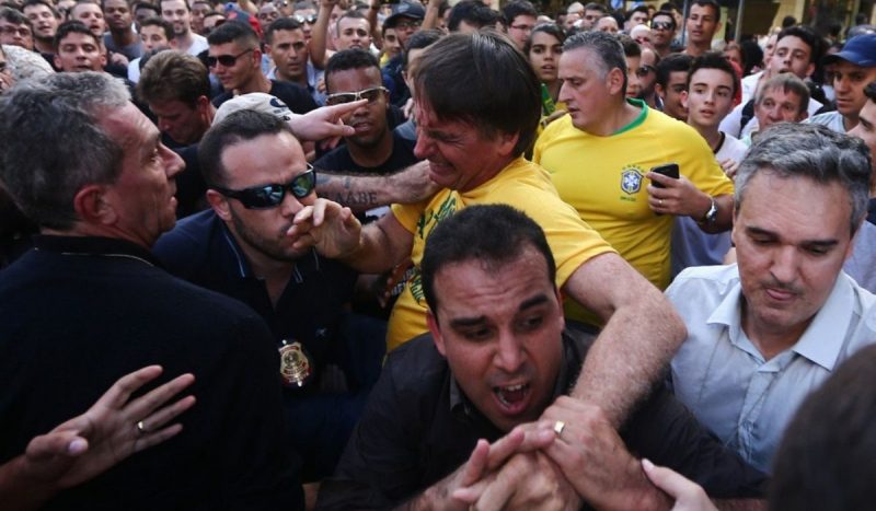 Ex-presidente leva facada durante campanha em 2018 - Reprodução/Twitter/ND