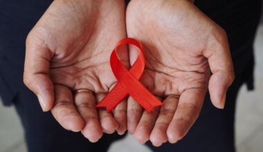 Homem tem remissão do HIV após transplante de células-tronco
