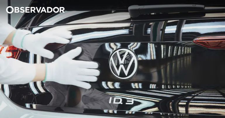 VW paga 35.000€ para deslocar empregados 300 km. Sem sucesso – Observador