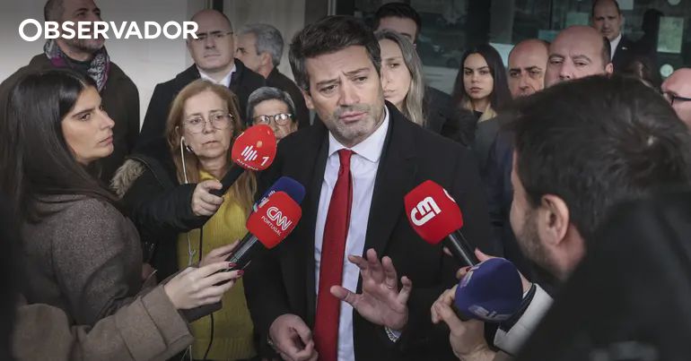 Ventura cita Montenegro e culpa Costa por "esta imigração" – Observador