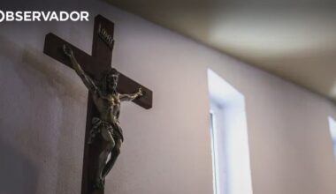 Padre galego entre os mais procurados da Europol – Observador