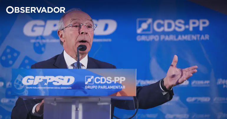 Sondagem. Mendes em primeiro, quatro a lutar por 2.ª volta – Observador