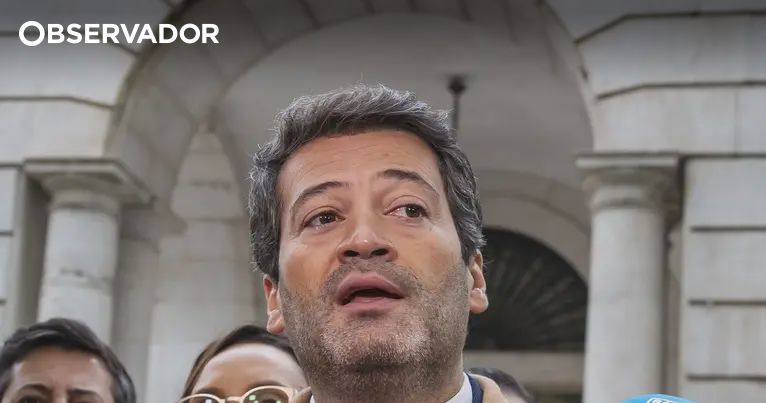 Nacionalidade. Ventura espera que Constitucional valide lei – Observador