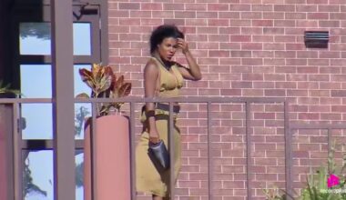 Carol surge com cabelo curto e liso: 'Parecendo a Tina Turner'