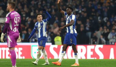 Samu deixa farpa: «Consegui sair a jogar, apesar de me chamarem trapalhão...» - zerozero.pt