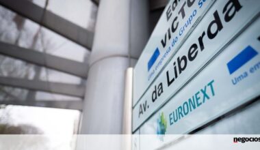 Bolsa de Lisboa inicia última sessão do ano em baixa ligeira - Bolsa