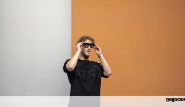 Dona do Facebook compra empresa chinesa Manus - Tecnologias