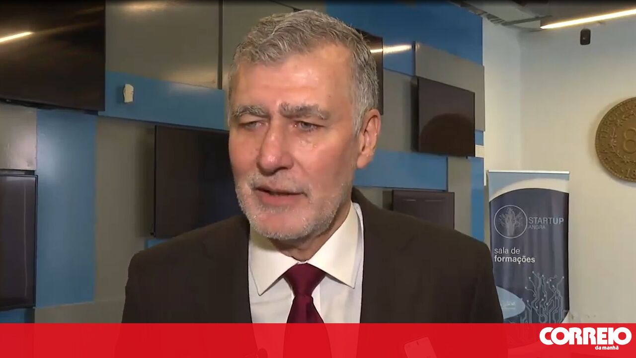 "Não tenho nada a esconder": Gouveia e Melo sobre investigação do MP a contratos aprovados na Marinha - Política