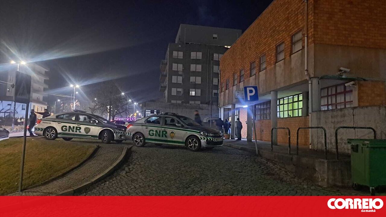 GNR condenado a 13 anos de prisão barrica-se no posto de Felgueiras - Portugal