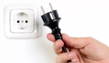 Várias freguesias voltam a ficar sem eletricidade no domingo