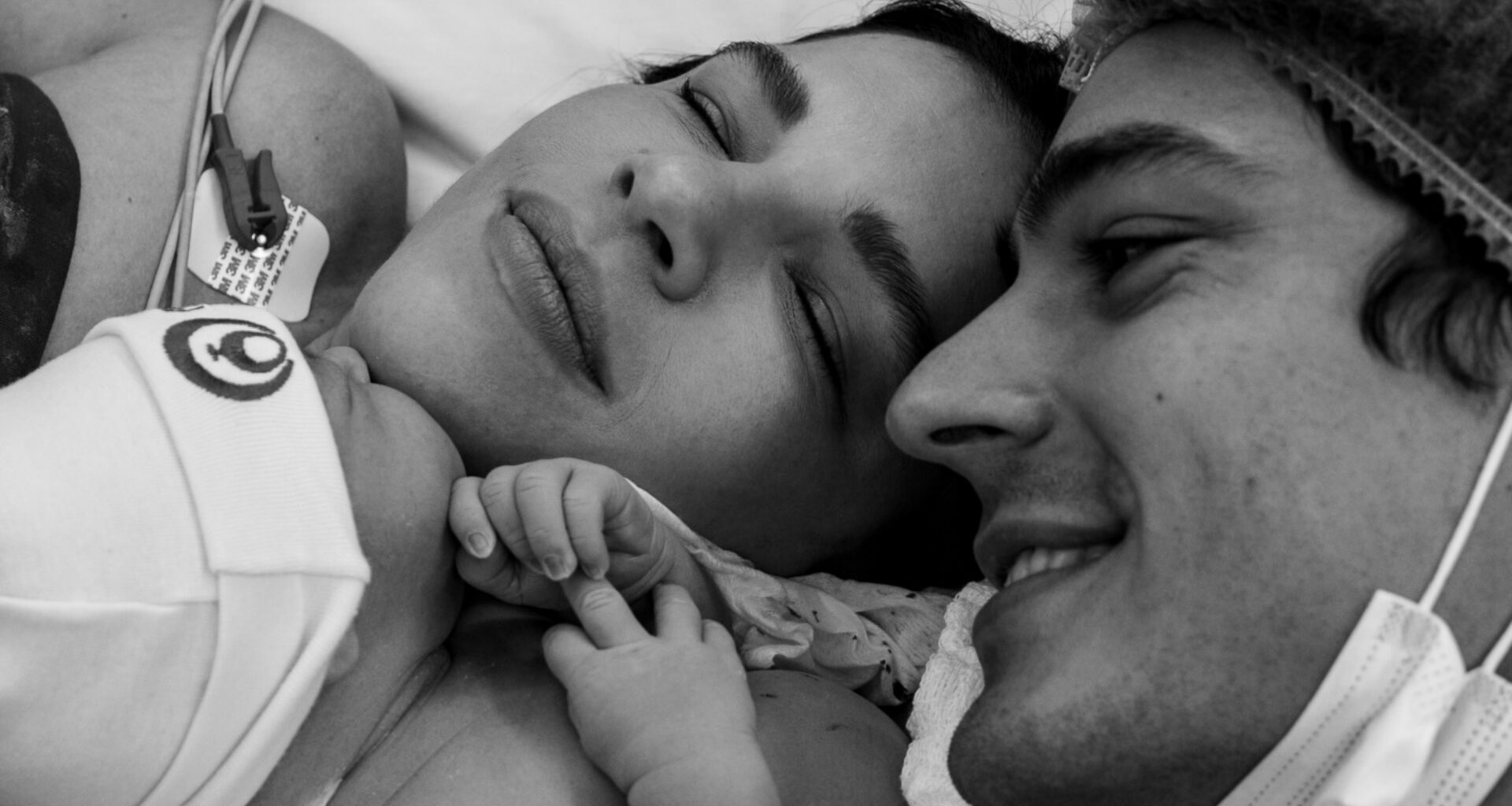 Mariana Rios anuncia o nascimento do filho