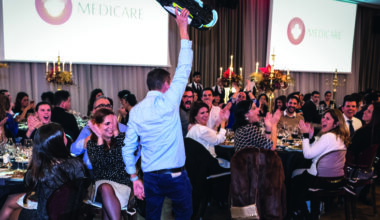 Salário mínimo nesta empresa vai ser 1215 euros (com subsídio de entre 100 e 300 euros a aniversariantes). E este ano ofereceu 500 euros extra em cartão