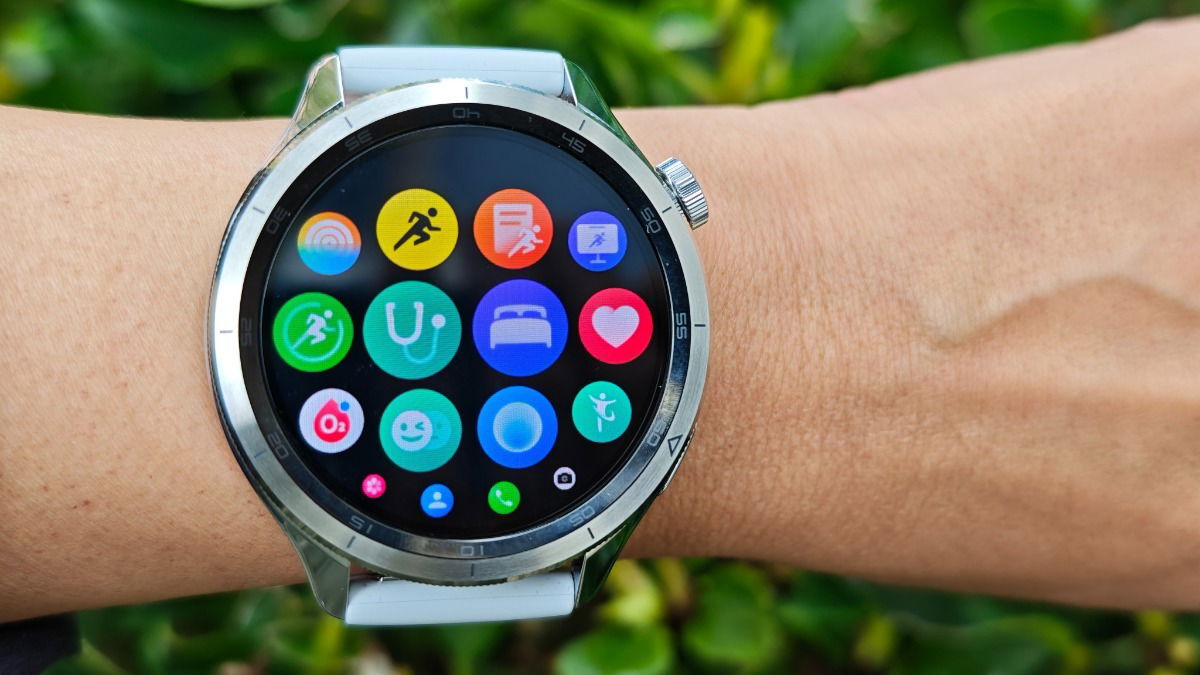 Não percas: 4 smartwatches testados e aprovados ainda a preço Black Friday