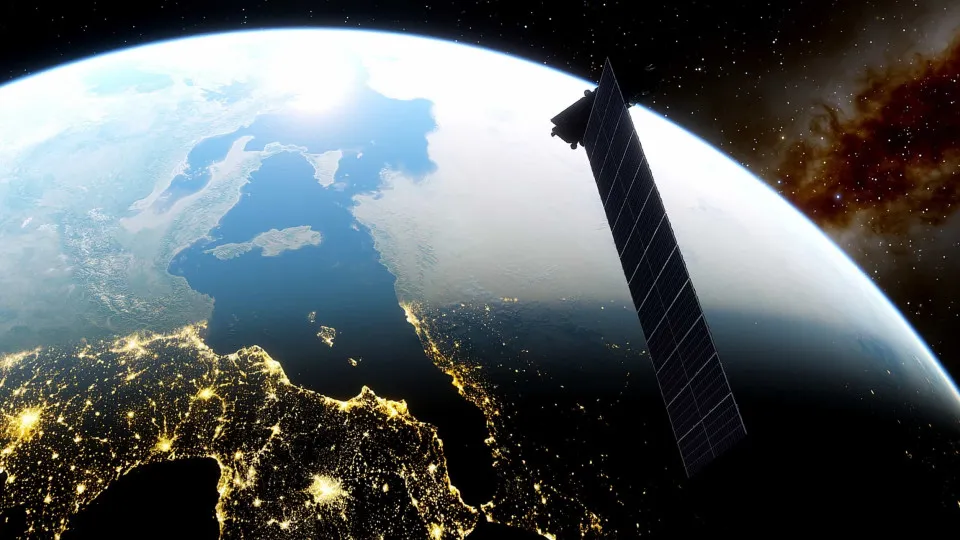 SpaceX perde controlo de um satélite da rede Starlink