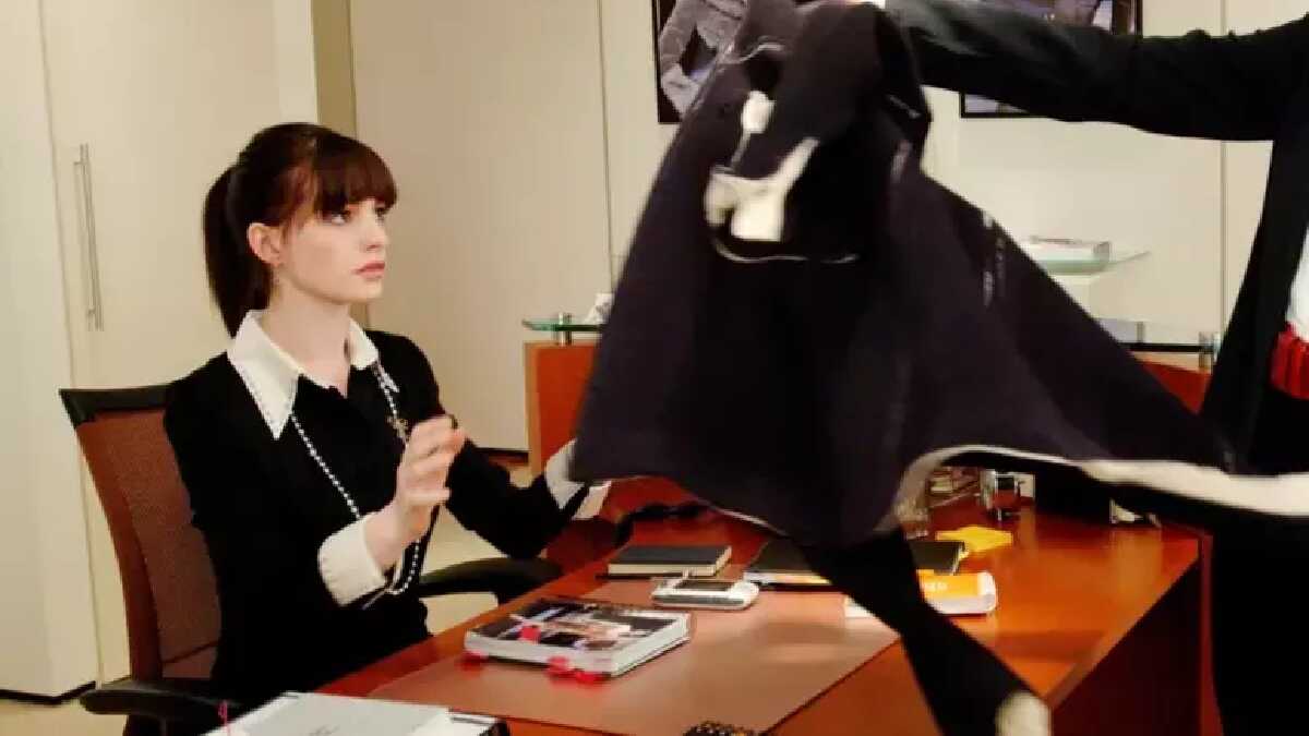 O que significa sempre trabalhar com a mesa bagunçada, segundo a psicologia