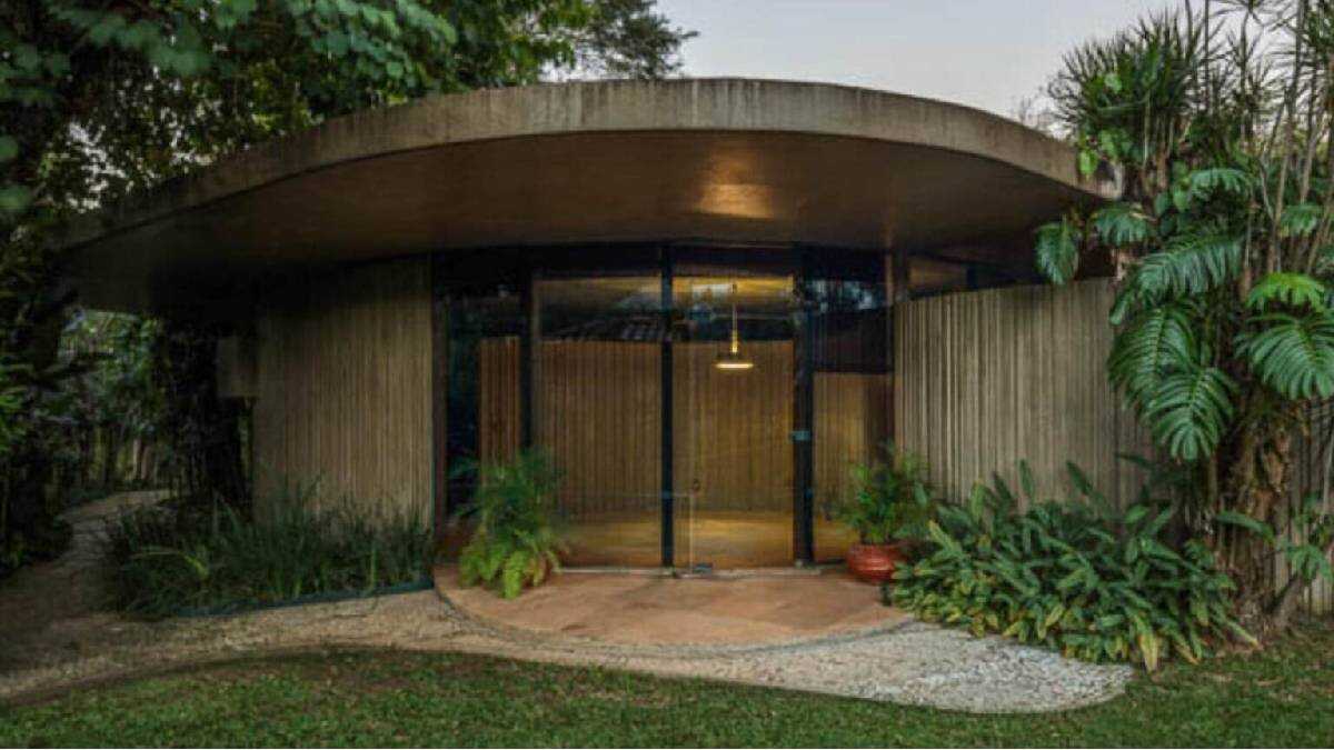 Única mansão de Oscar Niemeyer em São Paulo vai à venda por R$ 15 milhões